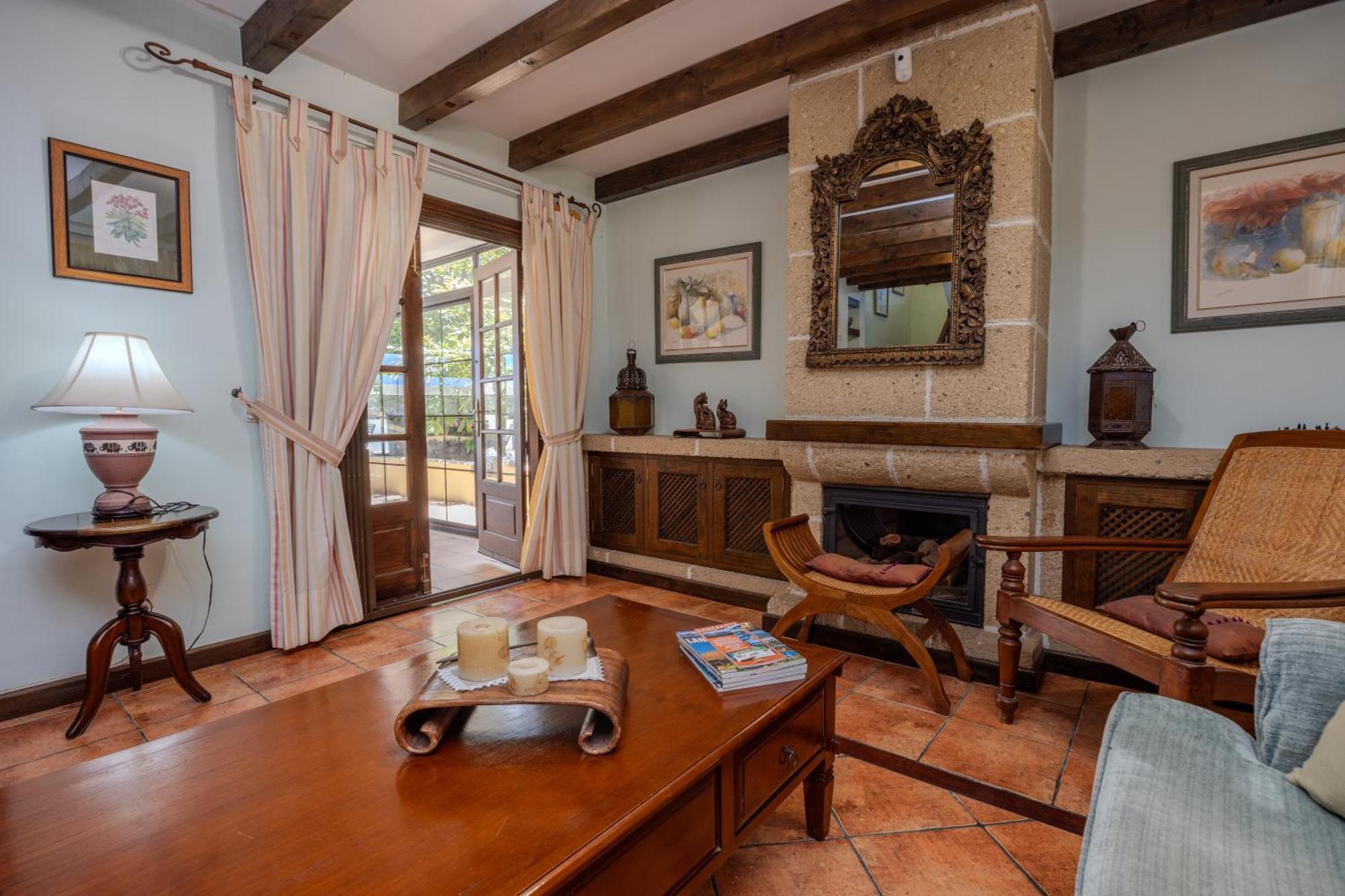 Luxury Canarian Villa With Large Pool In Costa Teguise Teguise  Exterior photo
